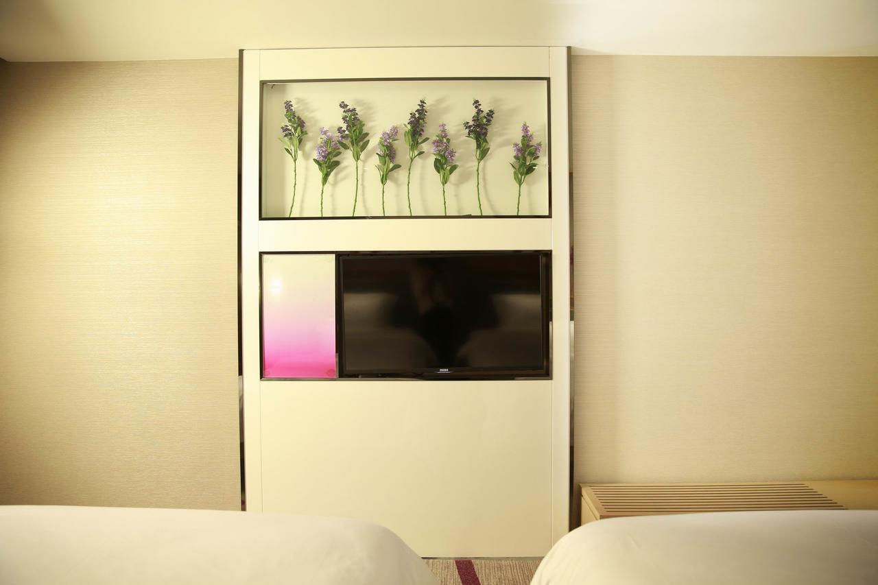 Lavande Hotel Chengdu North Kehua Road Exterior photo
